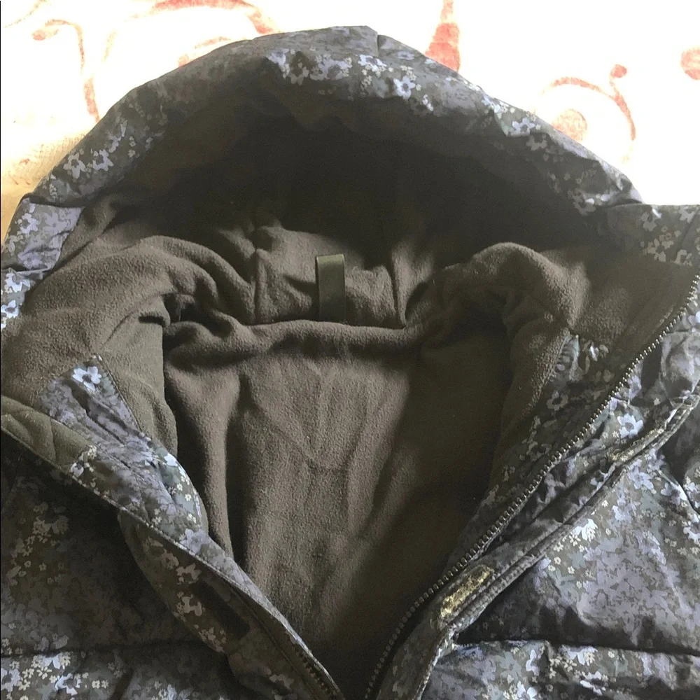 All In Motion Girls Puff Jacket 10/12